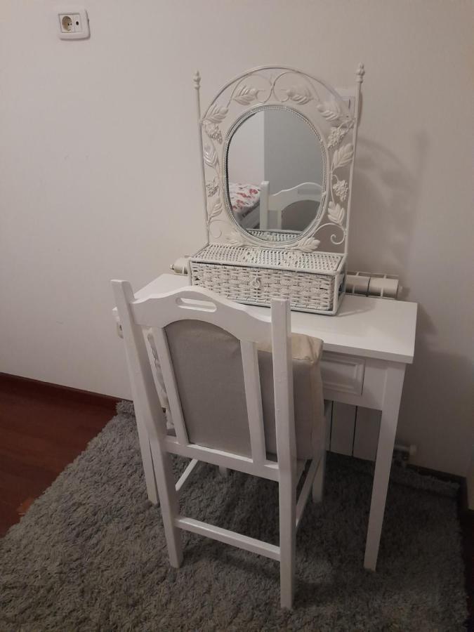 Gloria Apartman Zabljak  Luaran gambar